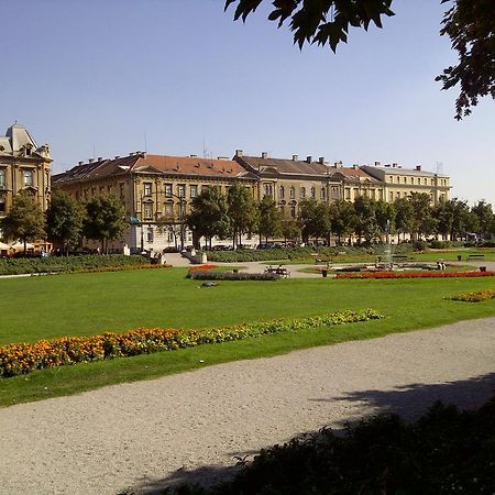 Zagrebrent Apartments מראה חיצוני תמונה